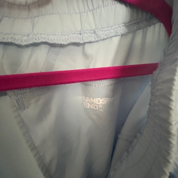 Lands' End Women's Sky Blue Cargo Joggers NWOT - Picture 4 of 6